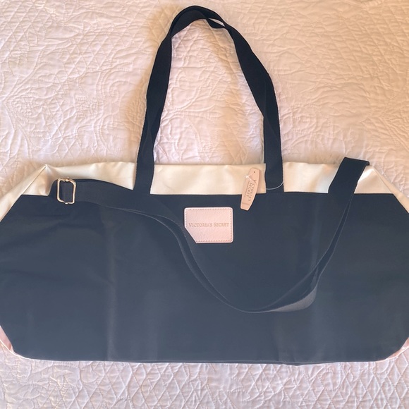 Victoria’s Secret Canvas Tote NWT - Picture 1 of 8